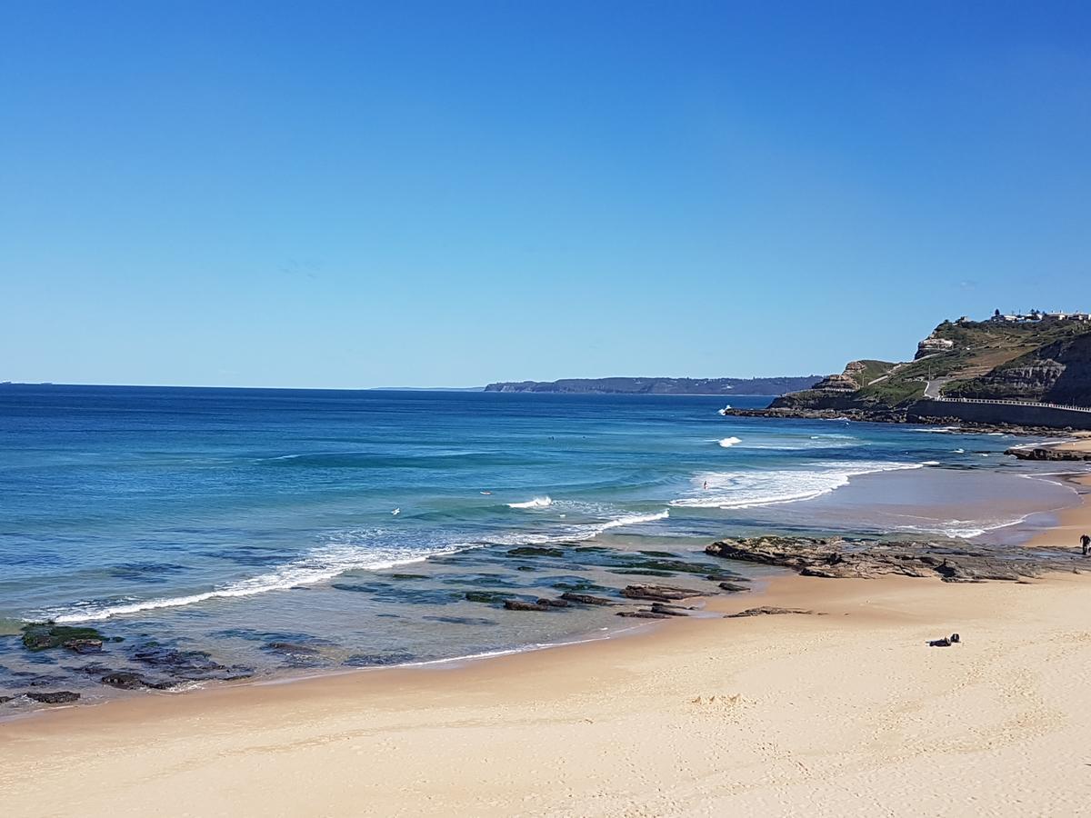 Arena Luxury Beachfront Apartment Newcastle Buitenkant foto